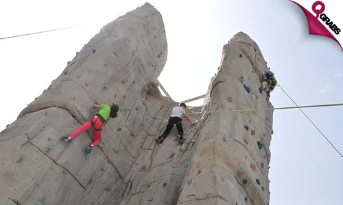 Climb for Your Life at EsQalar!